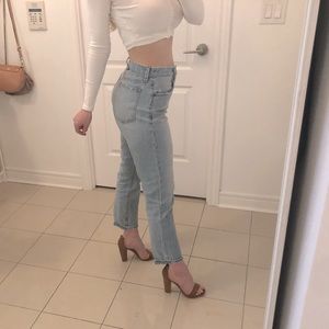 Abercrombie and finch jeans mom